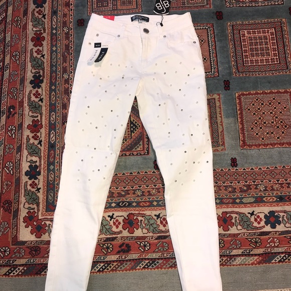 Fashion Nova Pearl White Skinny jeans - Picture 1 of 3
